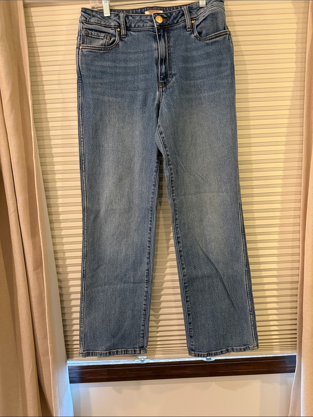 Kut from the Kloth Melissa Straight leg jeans